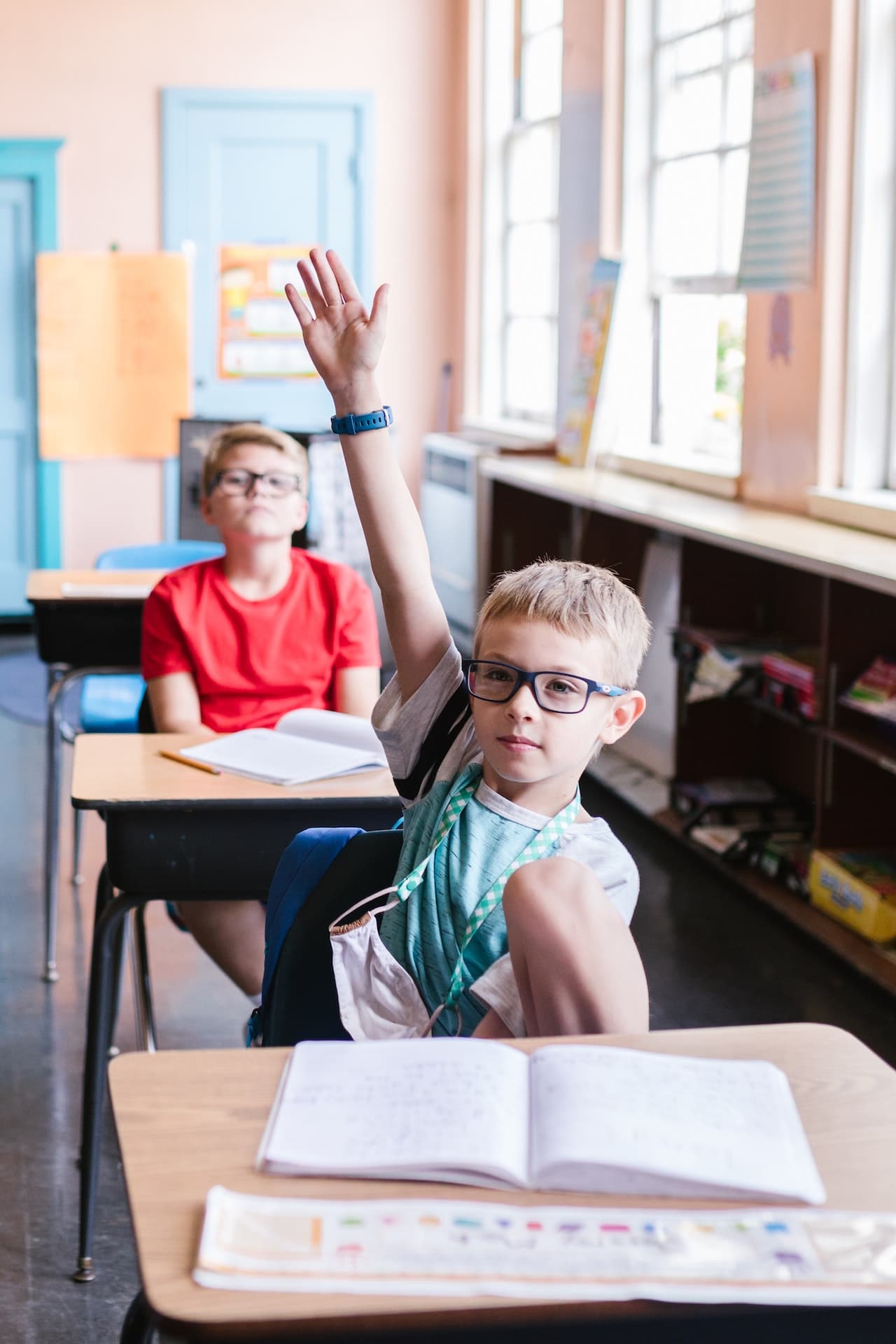 student-raising-hand